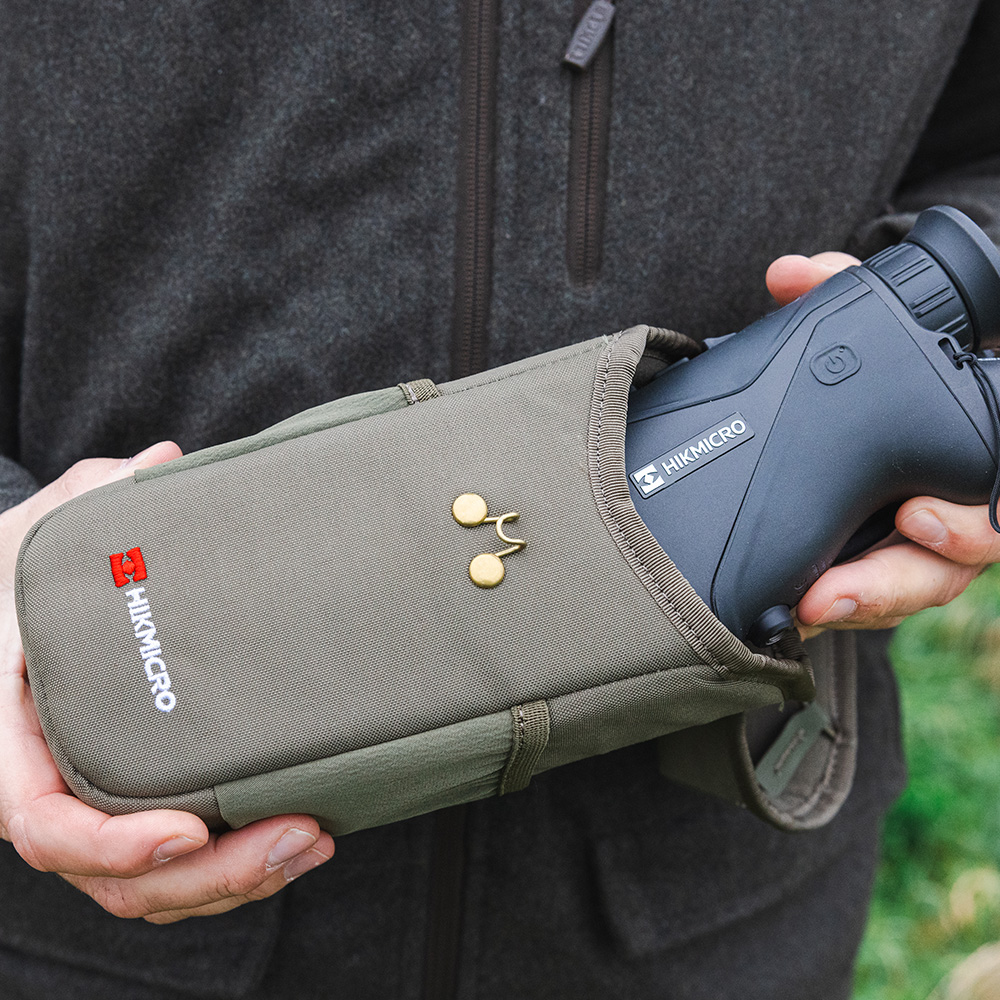 imagen-lifestyle-Condor-2.0-con-la-funda